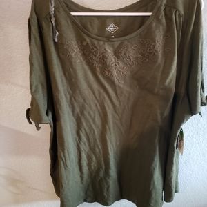 ST John's Bay top size 2X